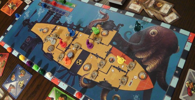 Red November. (Credit: FTL Wikia.)